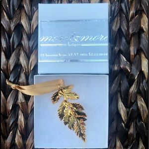 more & more Antiques Gold Leaf Ornament